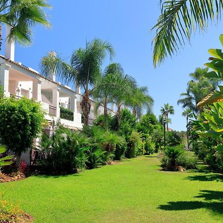 Appartement Unique Townhouse In Front Of Puerto Banus à Marbellac Extérieur photo